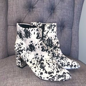 Xoxo Never Worn Cow Hair Mirrored Booties